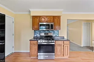 289 Elson Ave, Barberton, OH 44203 - Photo 14