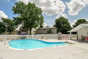 2454 Island Dr, Uniontown, OH 44685 - Photo 34