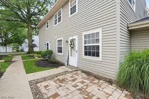 2454 Island Dr, Uniontown, OH 44685 - Photo 1