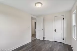 2562 Graham Ave, Akron, OH 44312 - Photo 26