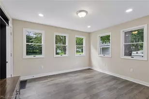 2562 Graham Ave, Akron, OH 44312 - Photo 16