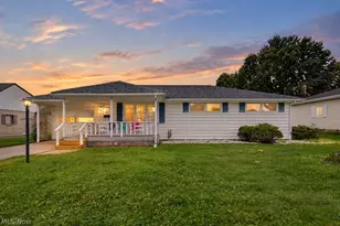 929 Stafford St, Minerva, OH 44657 - Photo 2