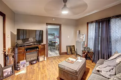 719 E 157th Street, Loveland, OH 44110 - Photo 4