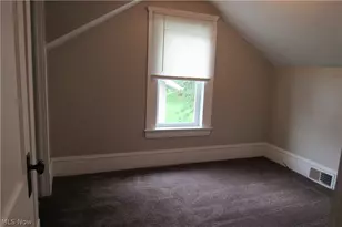 5311 Jefferson Ave, Ashtabula, OH 44004 - Photo 12