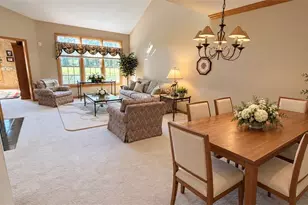 2548 Glenshire Cir, Uniontown, OH 44685 - Photo 8