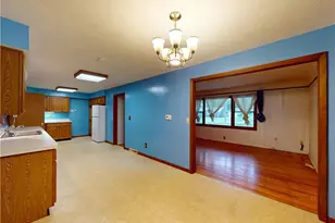 7454 Demshar Dr, Mentor, OH 44060 - Photo 4