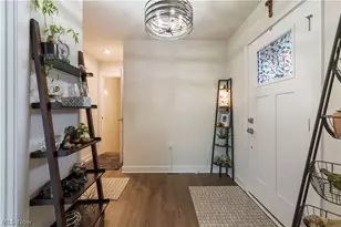 2723 Baker Dr, Norton, OH 44203 - Photo 2