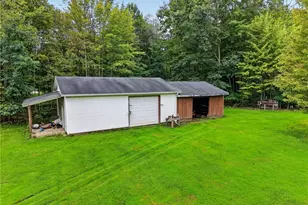 4393 Middle Rd, Conneaut, OH 44030 - Photo 4