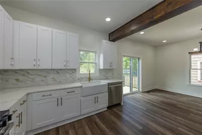 1672 Robinwood Avenue, Oakwood, OH 44107 - Photo 10