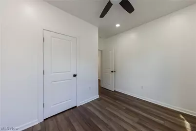 1672 Robinwood Avenue, Oakwood, OH 44107 - Photo 38