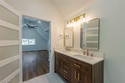 1672 Robinwood Avenue, Oakwood, OH 44107 - Photo 24