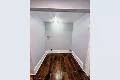 316 Young Avenue NE, Canton, OH 44704 - Photo 6