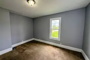 316 Young Ave NE, Canton, OH 44704 - Photo 8