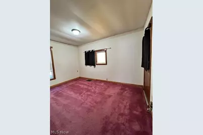 1636 Gibbs Avenue N, Canton, OH 44705 - Photo 6