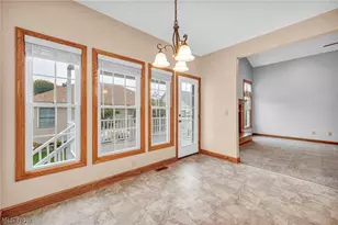 2636 Tributary Ln, Akron, OH 44312 - Photo 18