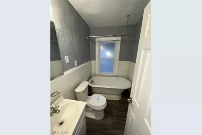 3658 E 143rd Street #Upper, Loveland, OH 44120 - Photo 12