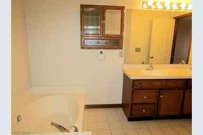 7862 Walnut Street #B, Boardman, OH 44512 - Photo 22