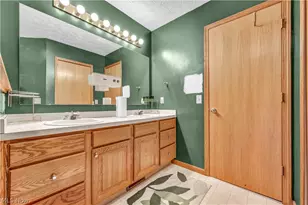 5698 Halwick Dr, Ravenna, OH 44266 - Photo 30