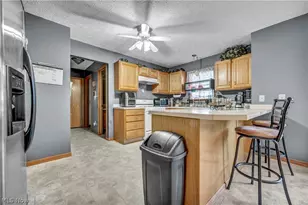 5698 Halwick Dr, Ravenna, OH 44266 - Photo 16