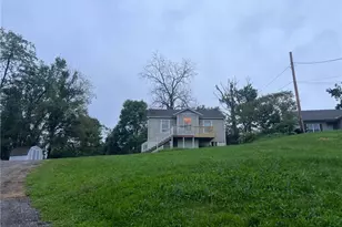 52680 Summit Ave, St Clairsville, OH 43950 - Photo 2