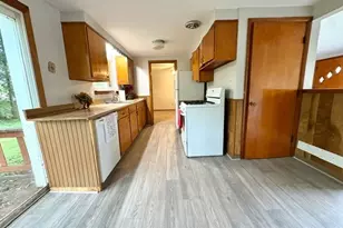 121 Florence Ave, Alliance, OH 44601 - Photo 4