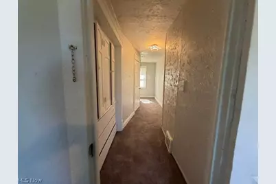 10800 Crestwood Avenue, Loveland, OH 44104 - Photo 20