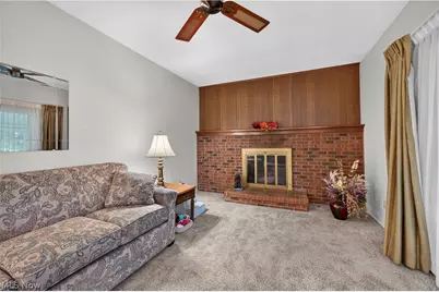 467 Green Meadow Drive, Tallmadge, OH 44278 - Photo 8