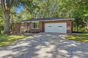 3844 Uncas Dr, Akron, OH 44319 - Photo 1