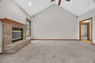 612 Bayberry Rd, Lorain, OH 44053 - Photo 14