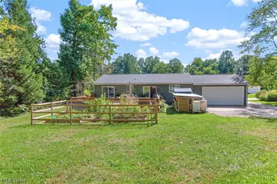 207 Spring Creek Road, Northfield Center, OH 44067 - Photo 2