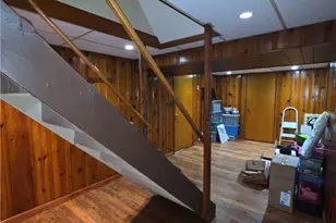 3853 Marion Dr, Weirton, WV 26062 - Photo 14