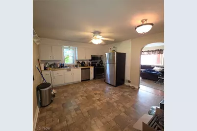 3853 Marion Drive, Weirton, WV 26062 - Photo 8