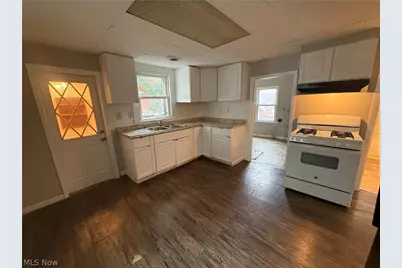 1956 W 50th Street, Loveland, OH 44102 - Photo 8