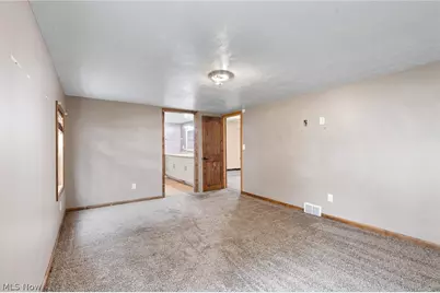 3213 Regent Avenue NE, Canton, OH 44705 - Photo 14