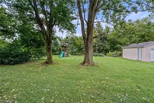 42650 Adelbert St, Elyria, OH 44035 - Photo 48