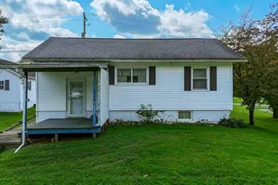 565 Dana Rd, Newport, OH 45768 - Photo 28