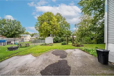 47 S Beverly Avenue, Austintown, OH 44515 - Photo 42