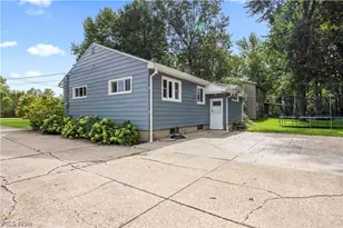 6860 Murray Ridge Rd, Elyria, OH 44035 - Photo 38