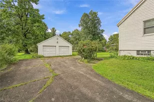 12930 Edison St NE, Alliance, OH 44601 - Photo 26