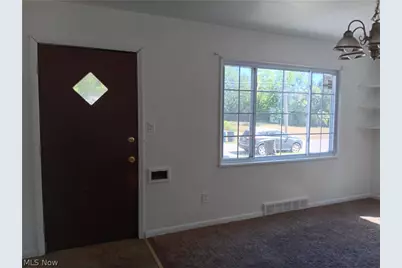 12405 Emery Avenue, Loveland, OH 44135 - Photo 2