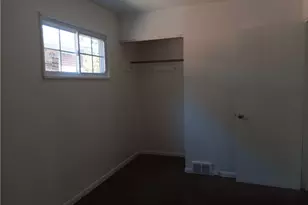 12405 Emery Ave, Loveland, OH 44135 - Photo 10