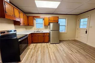 147 S Muskingum St, Cadiz, OH 43907 - Photo 2