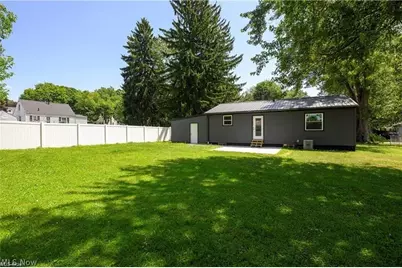 519 W Fike Avenue, Orrville, OH 44667 - Photo 4