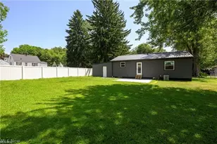 519 W Fike Ave, Orrville, OH 44667 - Photo 4