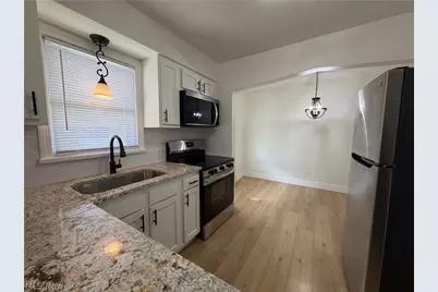 39 Renee, Struthers, OH 44471 - Photo 16