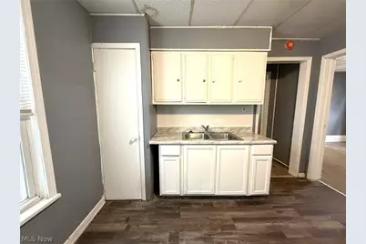 1583 E 84th Street, Loveland, OH 44103 - Photo 6