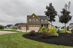 2183 Orchard Cir, Ravenna, OH 44266 - Photo 4