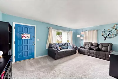 540 Roosevelt Avenue, Cuyahoga Falls, OH 44221 - Photo 2