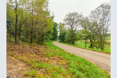 White Eyes Road, New Concord, OH 43762 - Photo 20