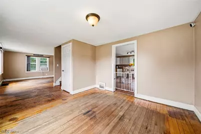 2101 W Center Street, Ashtabula, OH 44004 - Photo 8